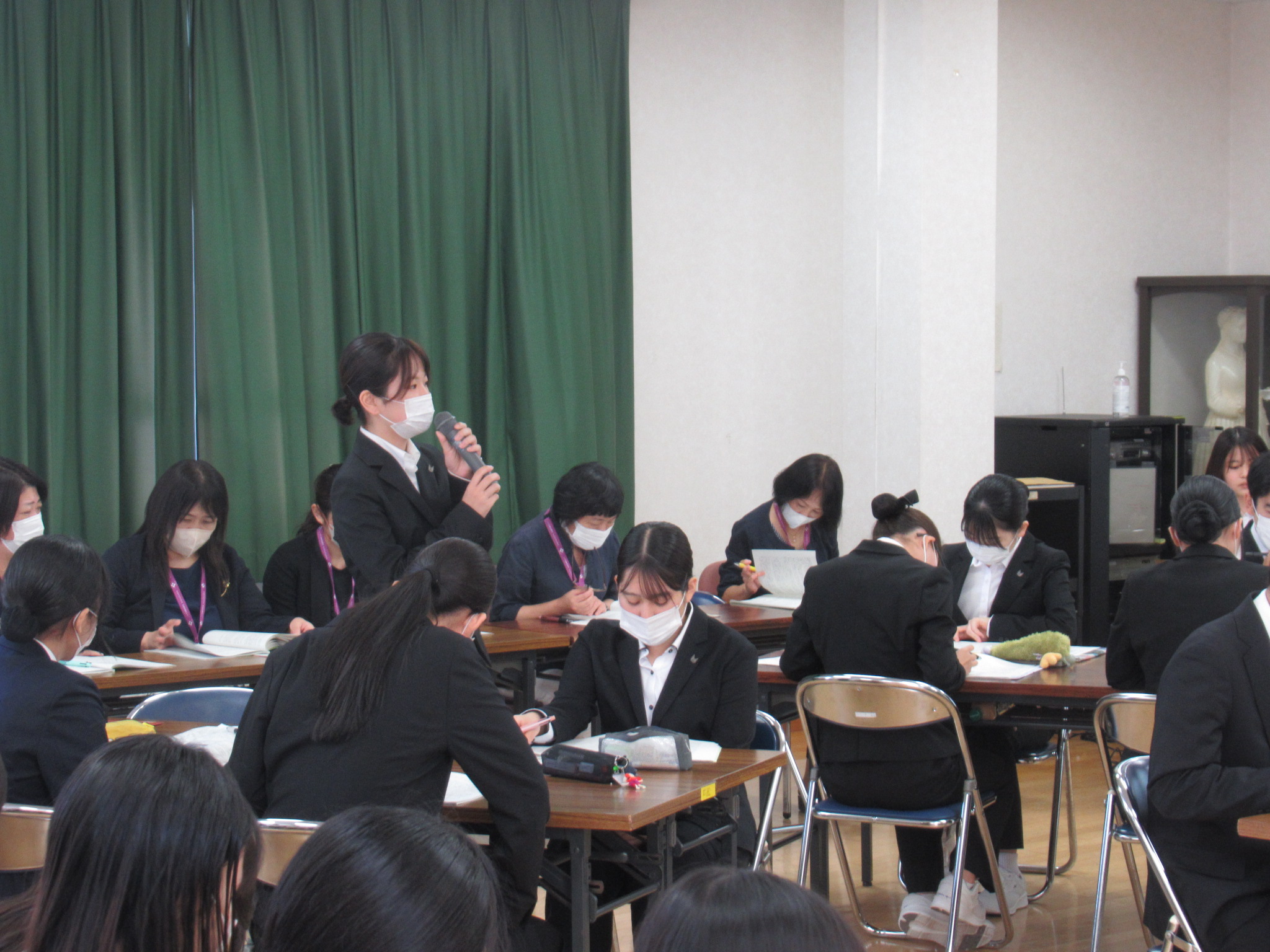 質疑応答の様子